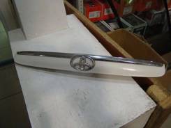Накладка крышки багажника. Toyota Corolla, ZZE121, ZZE122, NZE120, NZE121 Toyota Corolla Fielder, NZE124, CE121, NZE120, NZE121 Двигатели: 1NZFE, 1ZZF...