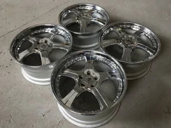 Riverside. 8.5/9.5x19", 5x114.30, ET36/41, �� 73,0���. ����