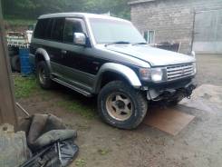 Mitsubishi Pajero. 45 46