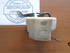 Расширительный бачок. Toyota Corsa