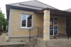 Уютный одноэтажный домик 92 м2 с террасой и подключенным газом за 3500. Майская, р-н Прикубанский, площадь дома 92 кв. м., скважина, электричество 15...