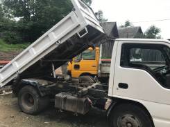Isuzu Elf. Продам самосвал Isuzu elf, 4 400 куб. см., 2 000 кг.