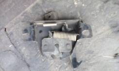 Замок капота. Hyundai Sonata, KMHCF31FPWA104831