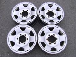 Toyota. 6.0x15, 6x139.70, ET30, ЦО 106,0 мм.