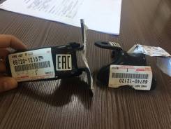Крепление боковой двери. Toyota: Corolla, Corolla Rumion, Noah, Matrix, Land Cruiser Prado, Vitz, Ractis, Wish, Highlander, Crown, Sai, Auris, Corolla...