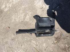 Стеклоомыватель. Toyota Crown, JZS179, JZS177, JZS175, JZS173, JZS171, JZS175W, JZS171W, JZS173W