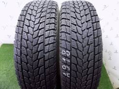 Toyo Winter Tranpath SU-4. Зимние, без шипов, 2003 год, износ: 10%, 2 шт