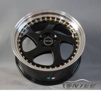 Rotiform. 8.5x18", 5x100.00, ET30, ЦО 73,1 мм. Под заказ
