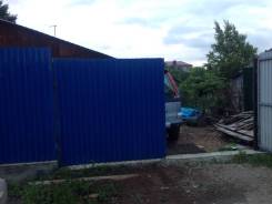 Продам отдельностоящий дом с услугами. Улица Чапаева 8, р-н Сахпоселок, площадь дома 100 кв. м., централизованный водопровод, отопление твердотопливно...