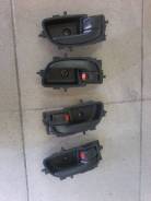Ручка двери внутренняя. Toyota Ractis Toyota Wish, ZGE20G, ZGE20W, ZGE22W, ZGE21G, ZGE25, ZGE25G, ZGE20, ZGE21, ZGE22