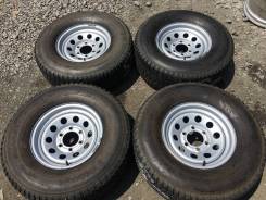 Жирные Зимние шины 265/70/15 Yokohama Guardex RV+Диски 6*139.7 Nissan!. 7.0x15 6x139.70 ET10 ЦО 100,0 мм.