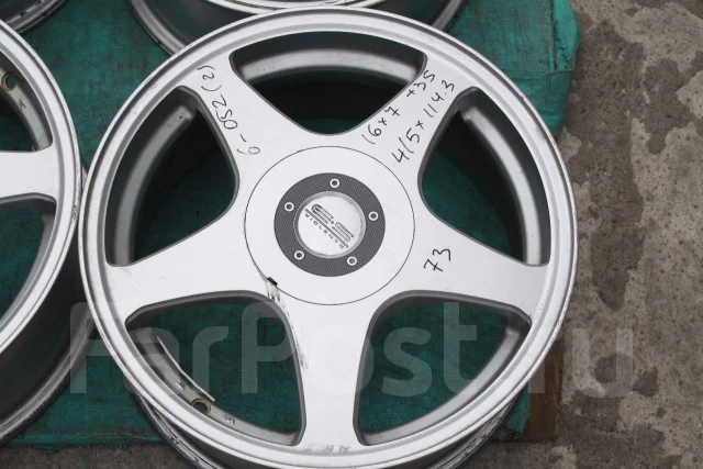 Violento. 7.0x16", 4x114.3, 5x114.3, ET35, �� 73���. ����
