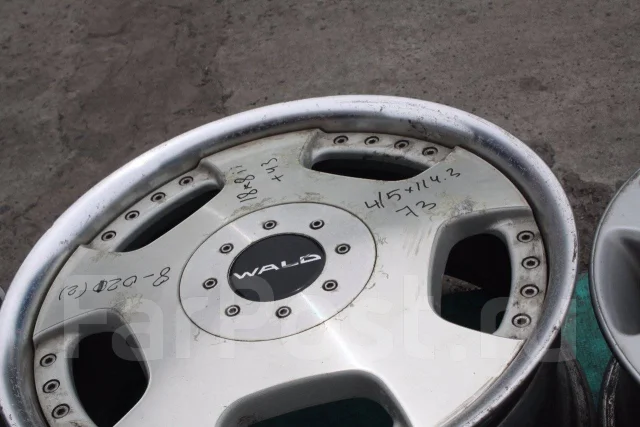 Wald. 8.0x18", 4x114.3, 5x114.3, ET43, �� 73���. ����