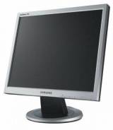 Samsung. 17" (43 см), технология LCD (ЖК)