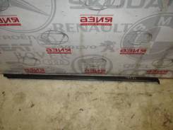 Молдинг передней левой двери нижний VAG Audi A4 8D B5