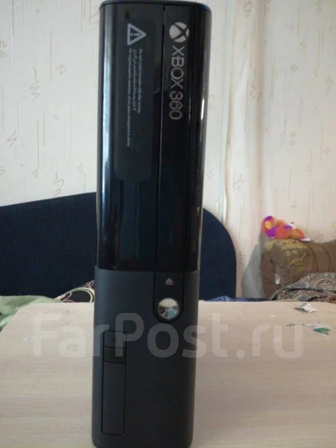 Microsoft Xbox 360 E ����