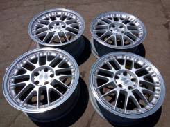 OZ Racing. 8.0/9.0x18", 5x114.30, ET40/40