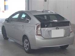 Toyota Prius. вариатор, передний, 1.8 (88 л.с.), бензин, 77 тыс. км, б/п. Под заказ