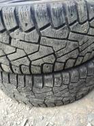 Pirelli Winter Ice Zero. Зимние, шипованные, износ: 40%, 2 шт