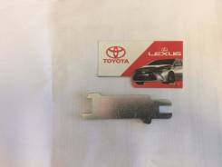 Планка распорная левая. Toyota: Hilux Surf, 4Runner, GX470, Land Cruiser, Land Cruiser Prado, Sequoia, FJ Cruiser Lexus LX470, UZJ100 Lexus LX450, FZJ...