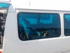 Стекло заднее. Mitsubishi Delica, P25W, P35W Двигатель 4D56
