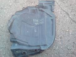 Подкрылок. Nissan Terrano, TR50, LR50, LUR50, PR50, RR50 Двигатели: ZD30DDTIWB, QD32TI, TD27TI, VQ35DE, ZD30DDTIRB, VG33E