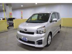 Toyota Voxy. вариатор, 4wd, 2.0, бензин, 70 000 тыс. км, б/п. Под заказ