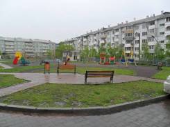 1-комнатная, Ушакова 20. Междуречье, агентство, 42 кв. м. Вид из окна днём