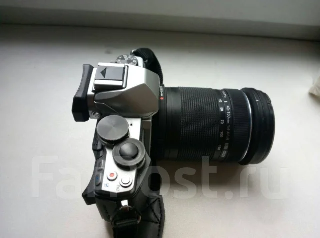 Olympus E-M10 Mark II Kit. 15 - 19.9 ��, ���: 14� � ����� ����