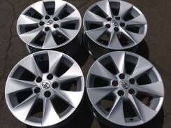 Toyota. 7.0x17, 5x114.30, ET33