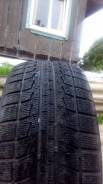Bridgestone Blizzak Revo2. Всесезонные, 2012 год, износ: 30%, 2 шт