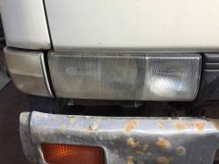Фара. Nissan Diesel