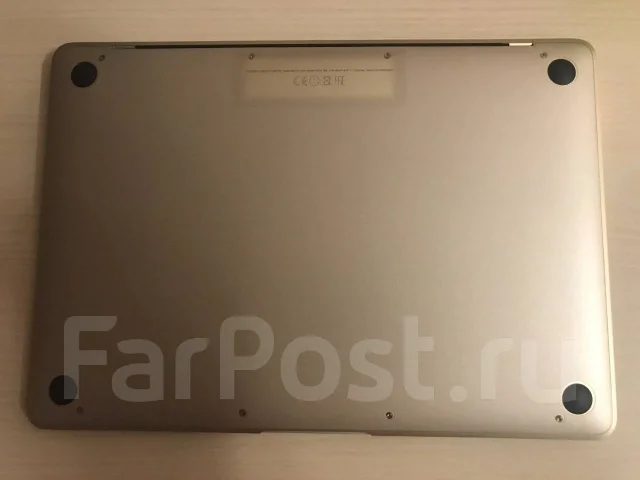 Apple MacBook. 12", 1,1����, ��� 8 ��, ���� 256���, WiFi: 1, Bluetooth: 1 ����