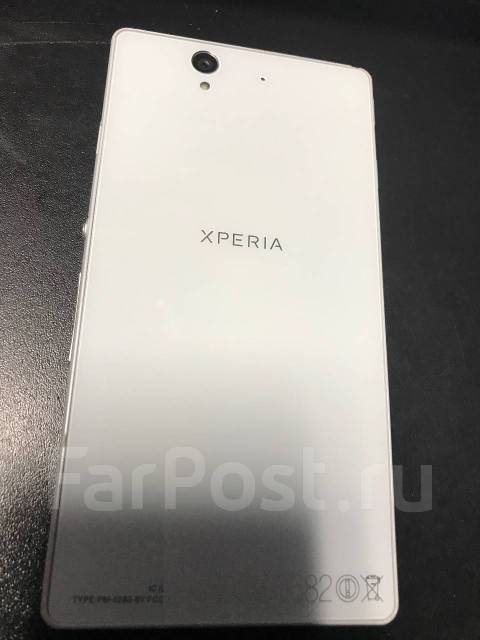 Продам Sony Xperia Z C6603 White. БУ. Доставка, б/у, в наличии. Цена: 5  500₽ во Владивостоке