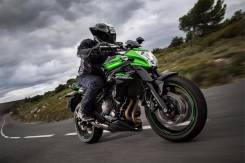 Kawasaki ER-6n. 650 куб. см., исправен, птс, без пробега