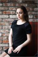 Танцовщица, танцовщик. Незаконченное высшее образование (студент)