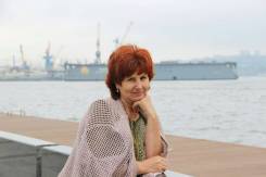 Горничная, камердинер. Средне-специальное образование, опыт работы 4 года