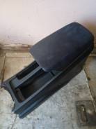 Подлокотник. Honda Accord, CL1