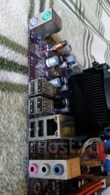 Socket AM2+ ����