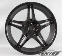 Kahn RS-XF. 7.5x18", 5x100.00, 5x114.30, ET40, ЦО 74,0 мм. Под заказ