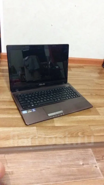 Asus K53S. 15.6", 2,3����, ��� 6 ��, ���� 500���, WiFi: 1, Bluetooth: 1, ����������� �� 1��. ����