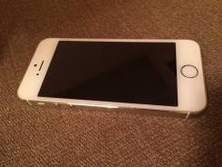 Apple iPhone 5s 32Gb. Б/у