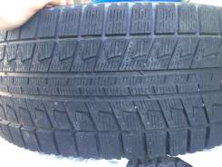 Bridgestone Blizzak Revo2. Зимние, без шипов, 2010 год, износ: 5%, 4 шт