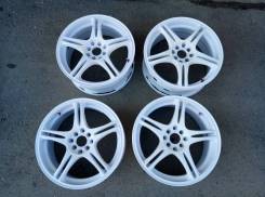 RAYS. 7.0x17, 4x114.30, ET35, ЦО 60,0 мм.