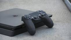 Sony Playstation 4 Slim