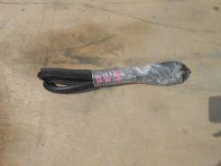Молдинг лобового стекла. Honda Stream, RN8, RN9, RN6, RN7 Двигатели: R18A, R20A