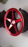 Vossen. 8.0x18, 5x114.30, ET35, ЦО 73,1 мм.