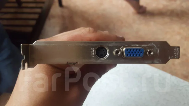 GeForce FX 5200 ����
