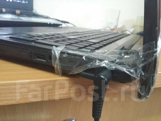 Asus K52F. ��� 2048 ��, ���� 300���, WiFi: 1, Bluetooth: 1 ����