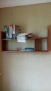 Полки книжные.